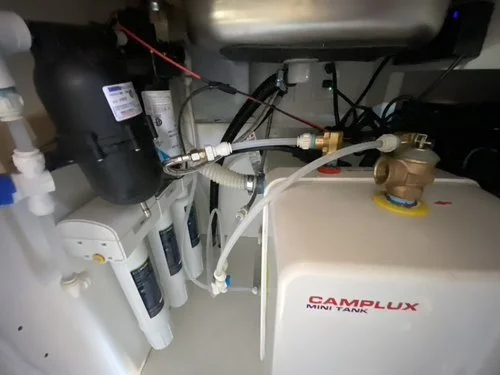Hot water tank and water filtration system. 30+ gal potable tank.